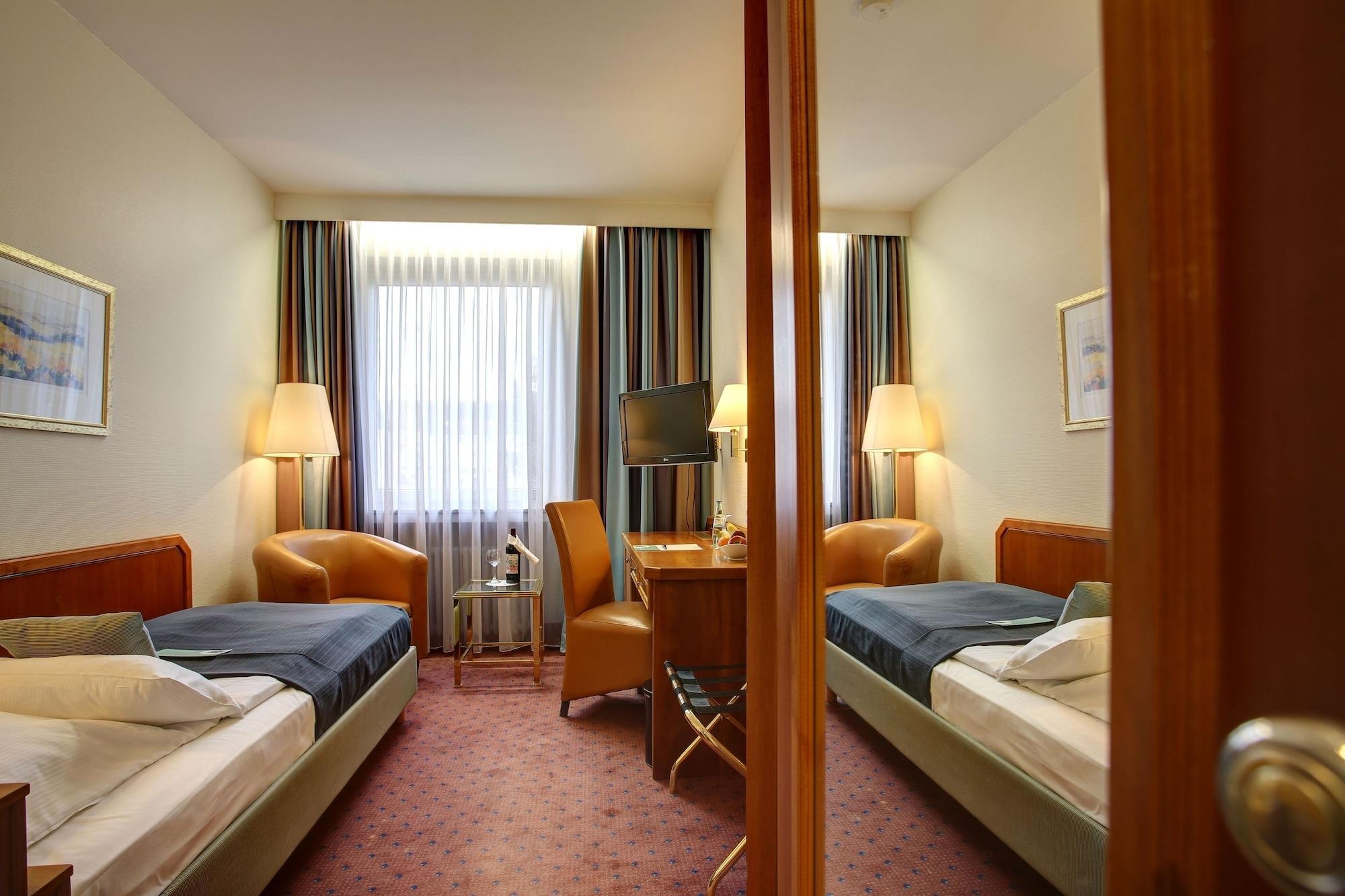 Trip Inn Hotel Esplanade, Duesseldorf Eksteriør billede