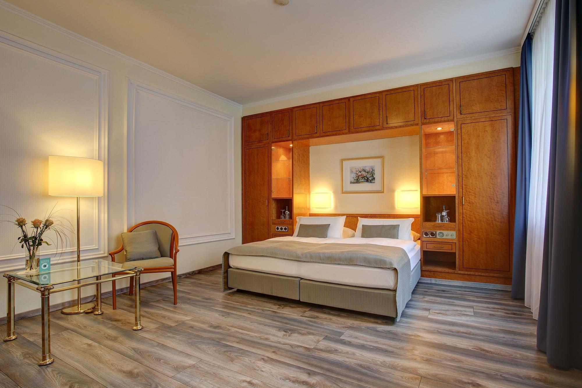 Trip Inn Hotel Esplanade, Duesseldorf Eksteriør billede