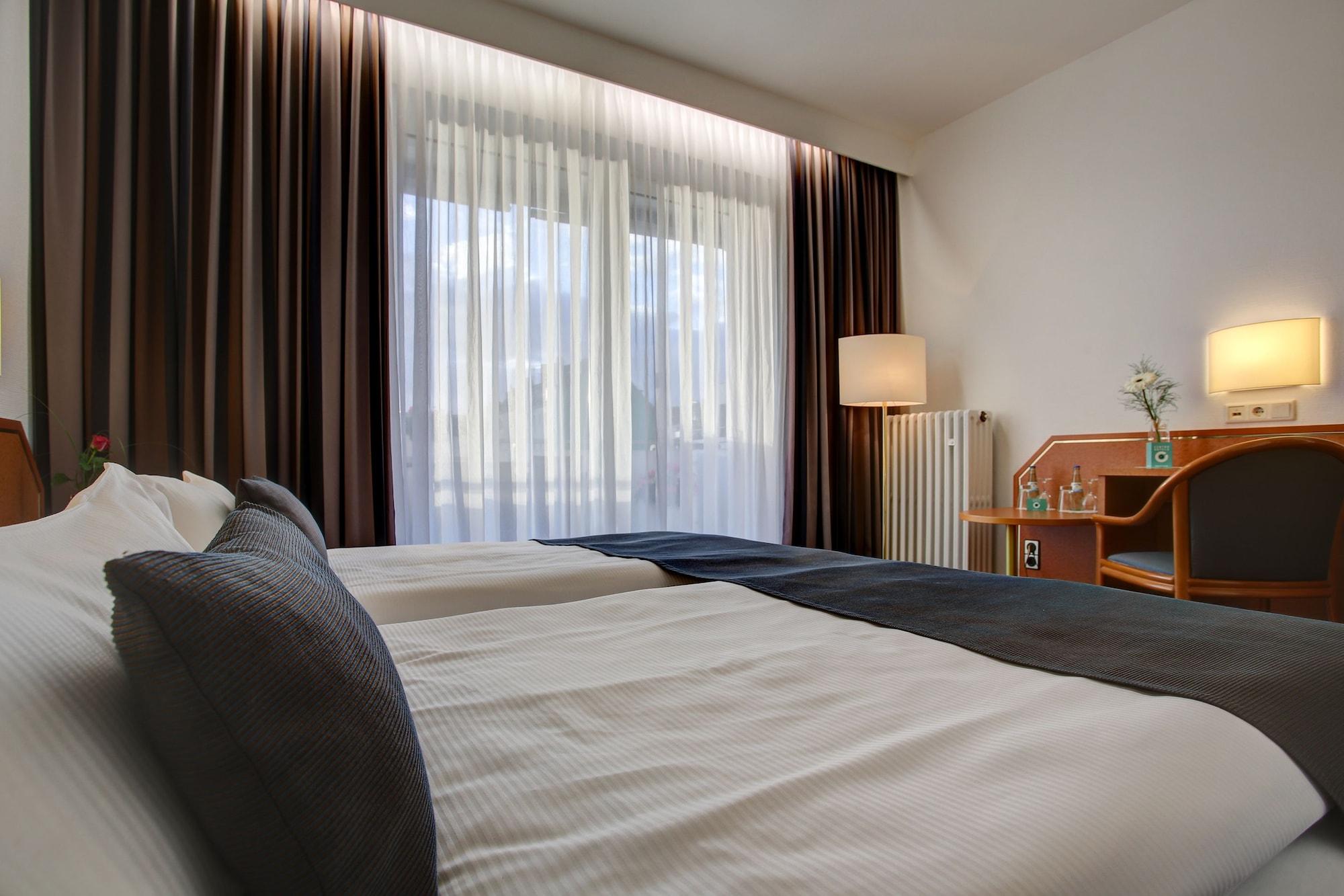 Trip Inn Hotel Esplanade, Duesseldorf Eksteriør billede