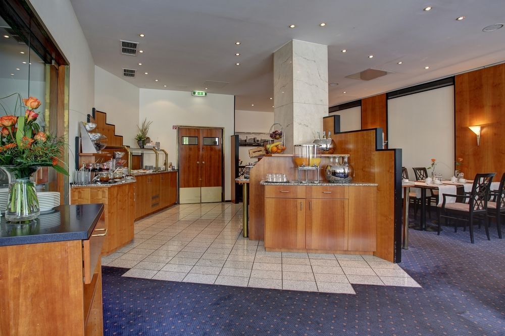 Trip Inn Hotel Esplanade, Duesseldorf Eksteriør billede